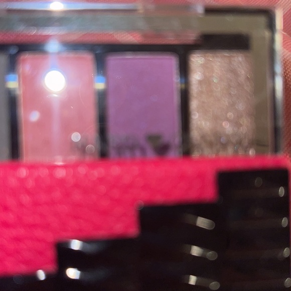 🎈SALE🎈🎀#18.MAKEUP BUNDLE🎀 - Picture 11 of 13